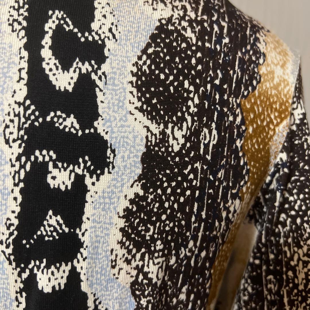 お値下げ‼️DIANE von FURSTENBERG シルク　ラップワンピース