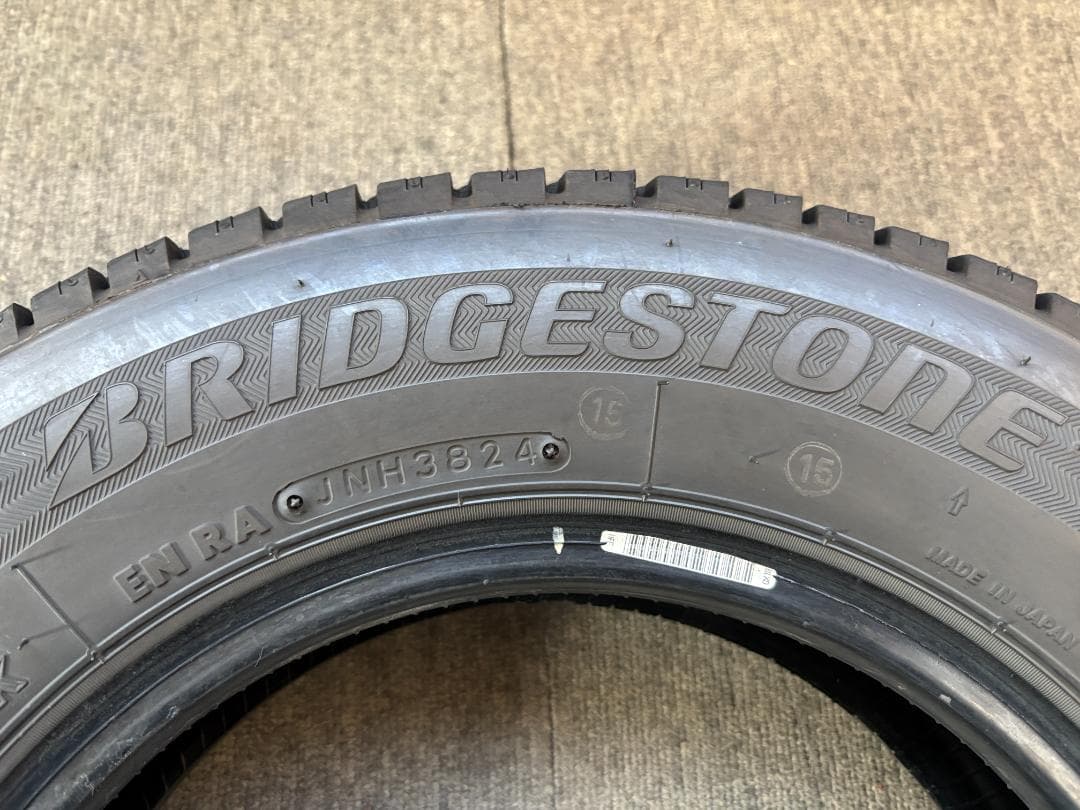 S-645【超バリ山/2024年製造】ブリヂストン W300！145/80R12
