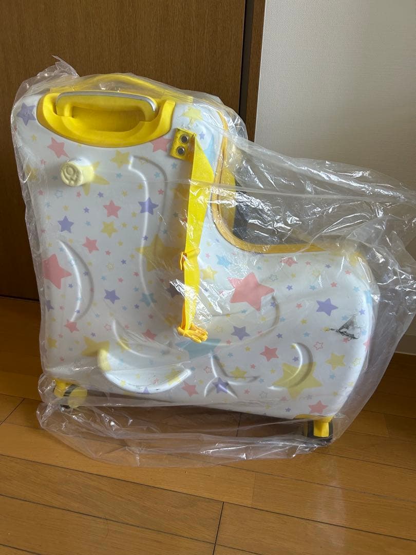 【キャスターロック付き】ノリッコ 子供が乗れるキャリーケース　キッズ旅行