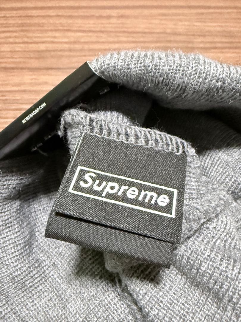 わ*り様 Supreme New Era Box Logo Beanie グレー