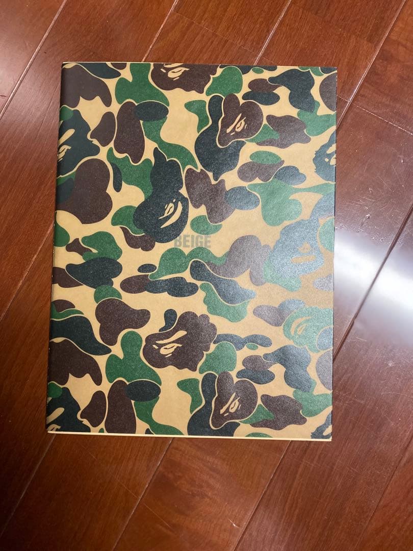 希少　A BATHING APE  カタログ　非売品