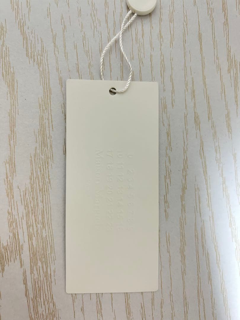 【タグあり】Maison Margiela ナンバーロゴ プリントTシャツ黒
