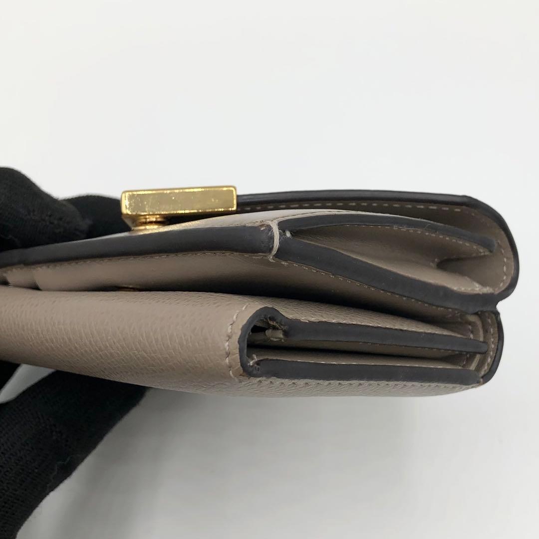 美品 現行 フェンディ FFダイヤモンド 三つ折り財布 バイカラー レザー