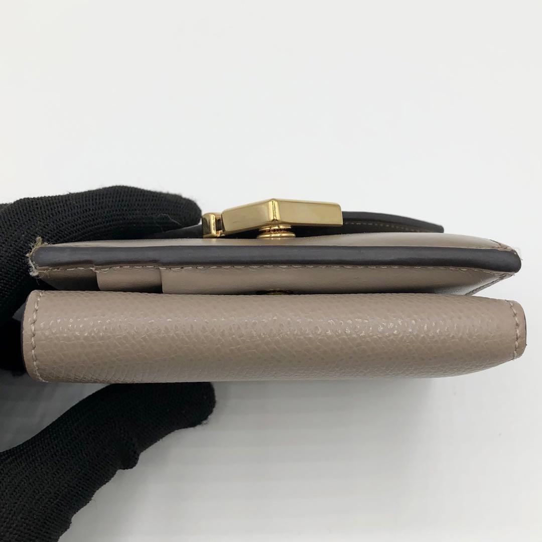美品 現行 フェンディ FFダイヤモンド 三つ折り財布 バイカラー レザー
