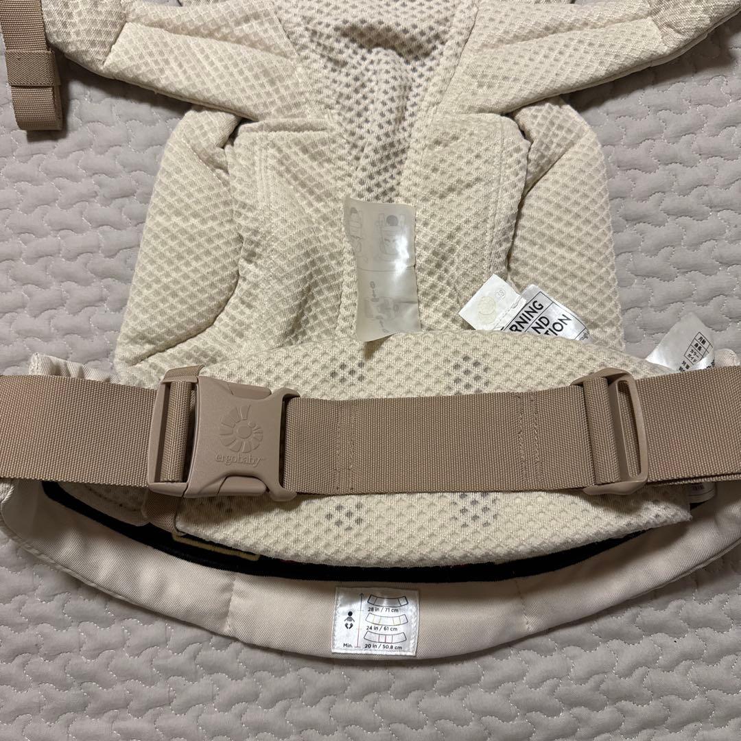 ergobabyオムニ ブリーズ抱っこ紐 ナチュラルベージュ