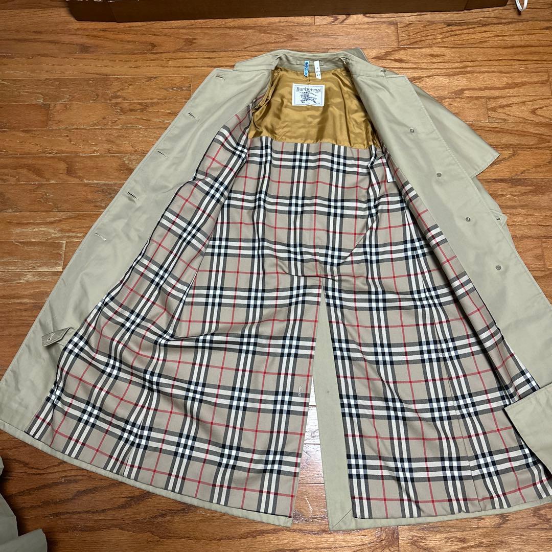 Burberry's ベージュ トレンチコート ケープ付き