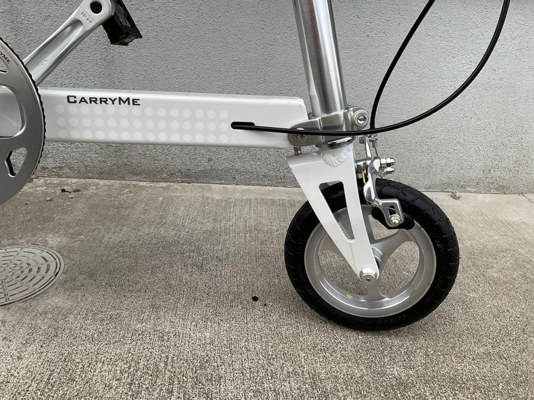 h*o様 carryme キャリーミー　ソリッドタイヤ仕様