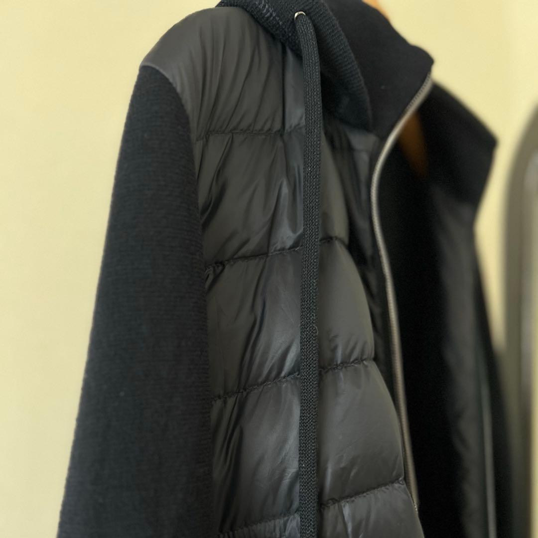 【専用】【美品】Herno 軽アウター ジャケット ダウンパーカー 【ネイビー】