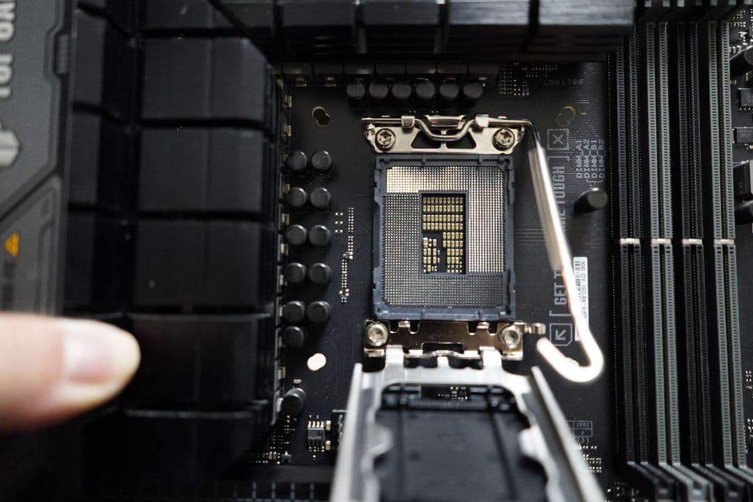 マザーボード ASUS TUF GAMING Z790-PLUS WIFI