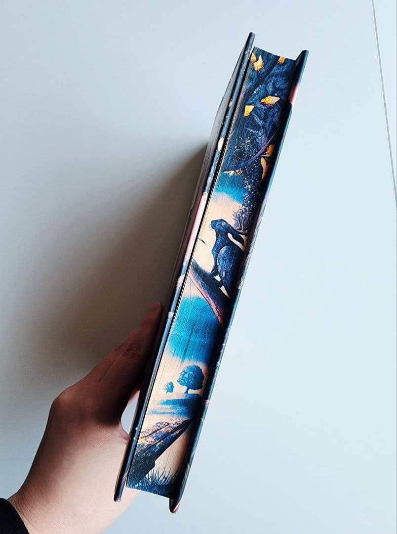 洋書 GODKILLER by HANNAH KANER Illumicrate