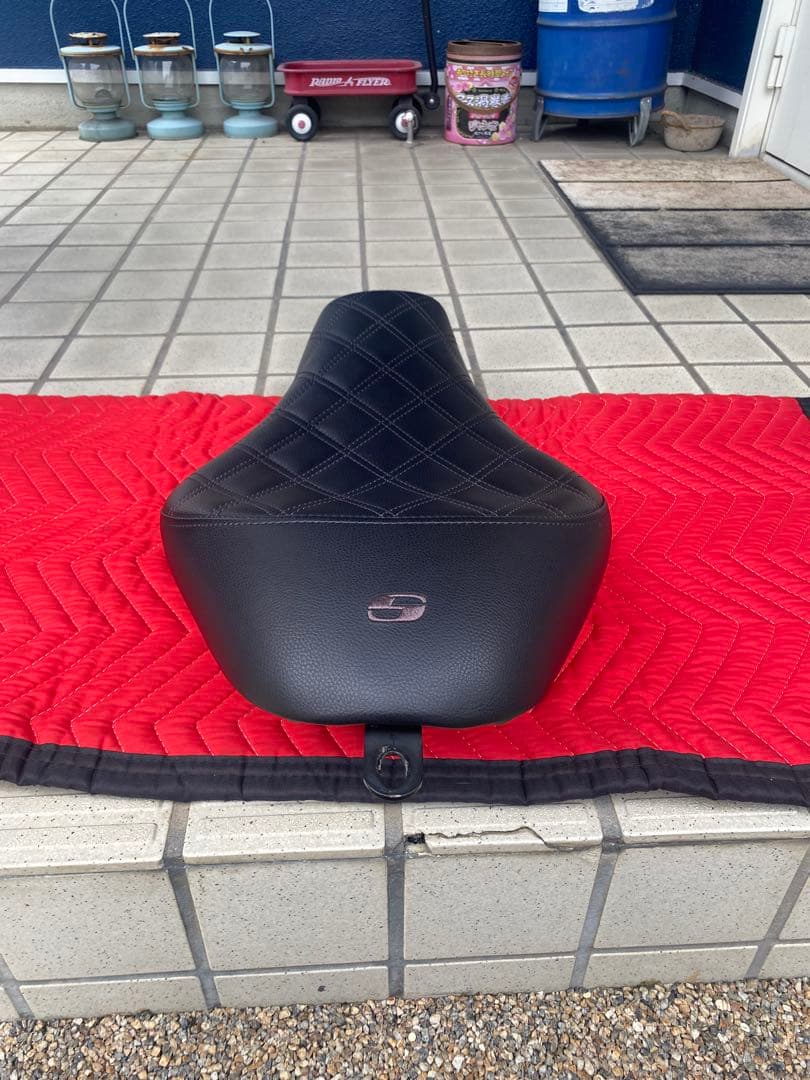 Saddlemen Renegade LSソロシートブラック スポーツスター