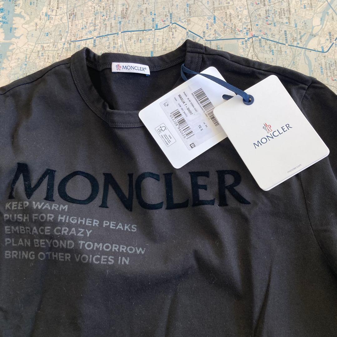 新品　未使用　MONCLER ブラック Tシャツ 日本サイズＬ