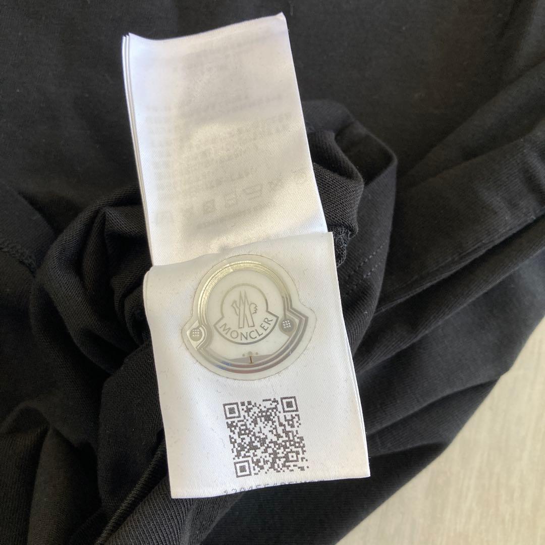 新品　未使用　MONCLER ブラック Tシャツ 日本サイズＬ