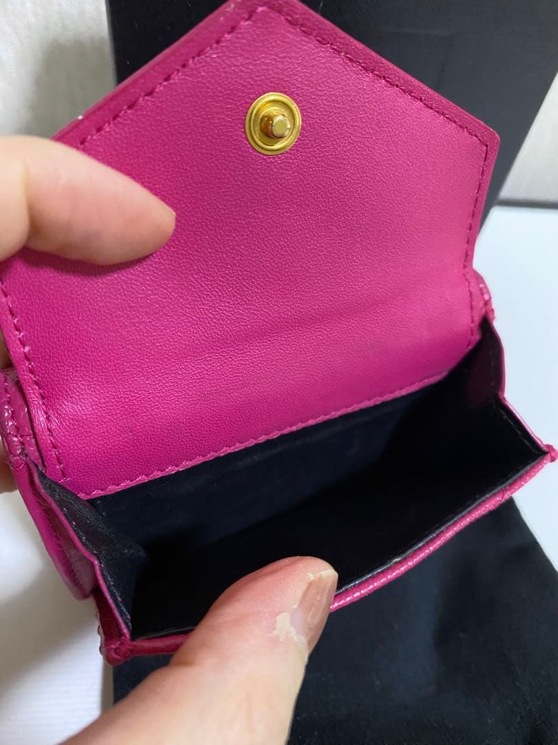 美品　サンローラン　ミニ財布　コンパクトウォレット　ピンク　キルティング
