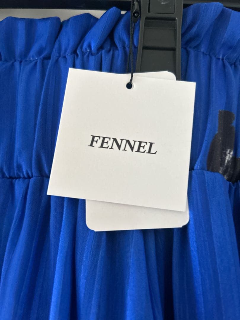 フラワープリントシアースカート FENNEL 新品未使用　タグ付き