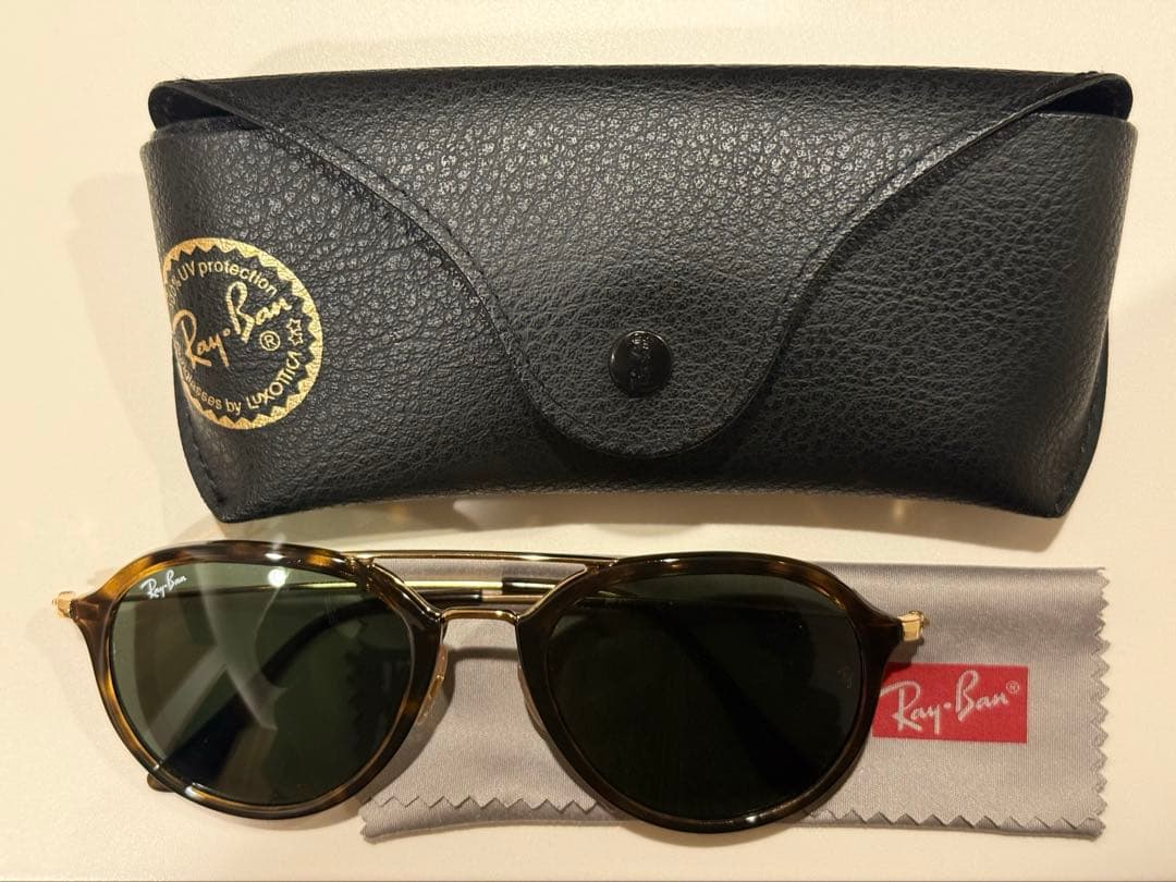 有*馬様 【超美品】RayBan サングラス