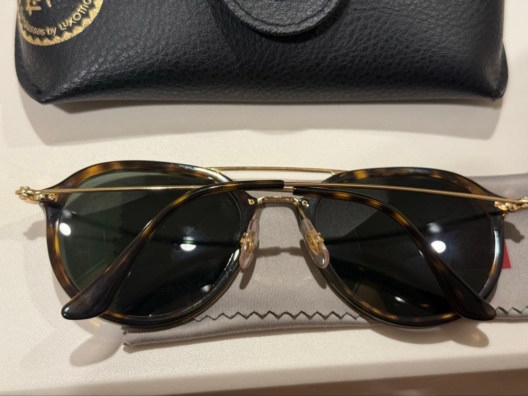 有*馬様 【超美品】RayBan サングラス