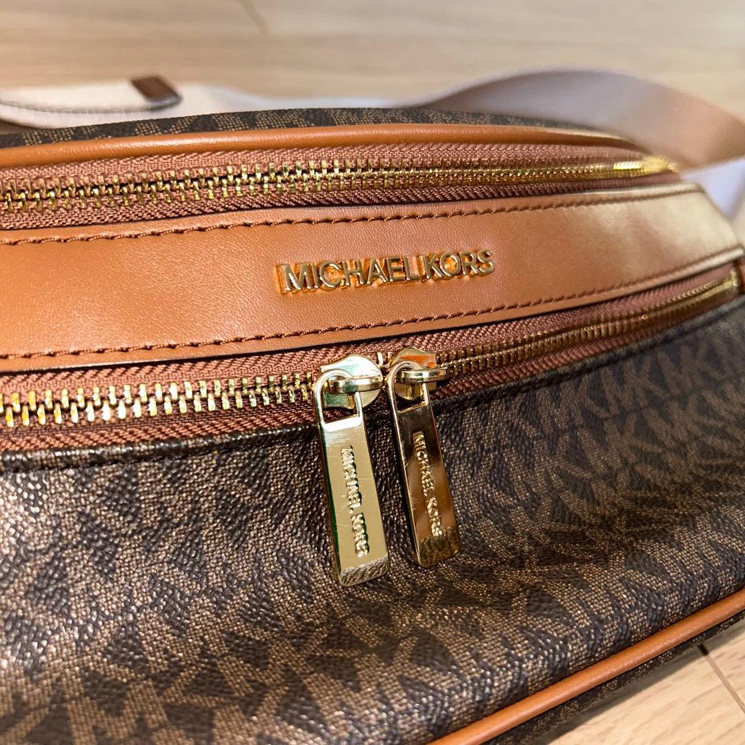 MICHAEL KORS ボディバッグ ブラウン