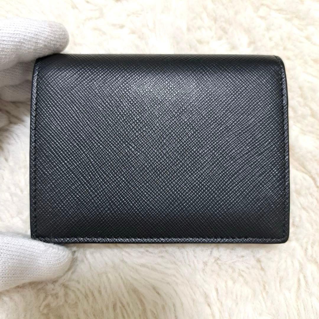 ✨新品同様　付属品完備✨プラダ　二つ折り　サフィアーノ　ブラック　1MV204