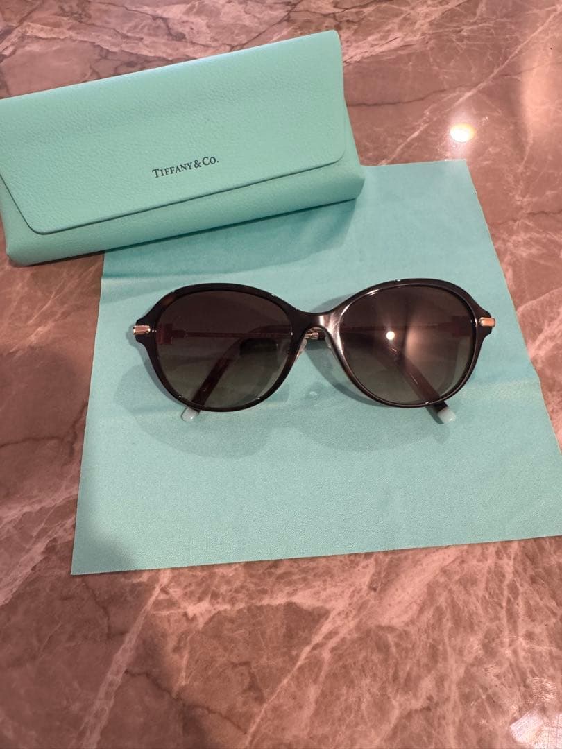 【日本限定モデル】Tiffany & Co. サングラス ケース付き