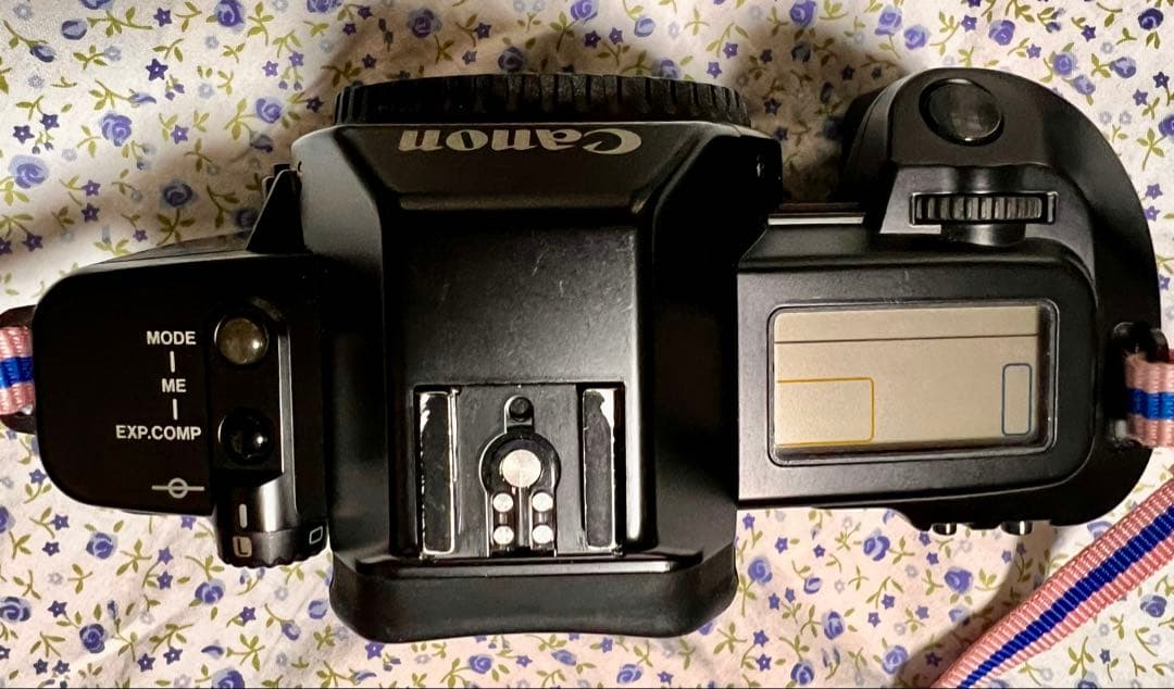 canon eos630フィルム一眼レフカメラ