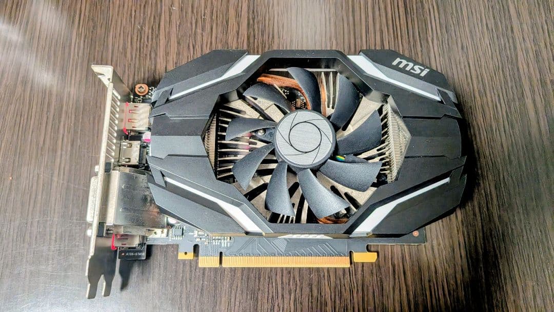 MSI GTX 1060 3GB グラフィックボード　ライザーケーブル付