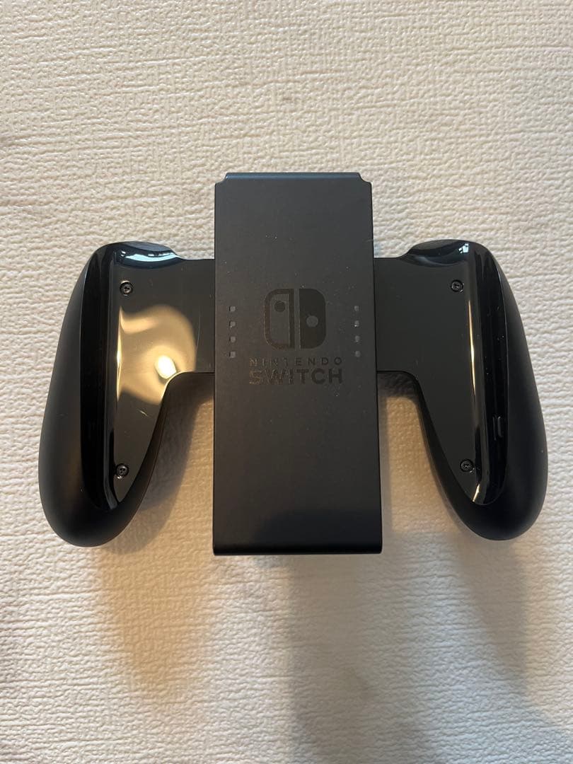 【未使用級美品】Nintendo Switch 本体 グレー
