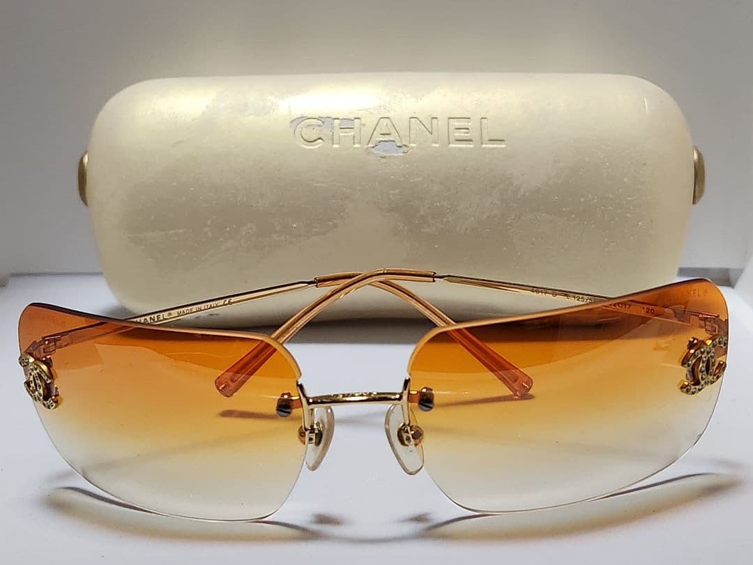 CHANEL.オレンジグラデーション ラインストーン　サングラス シャネル
