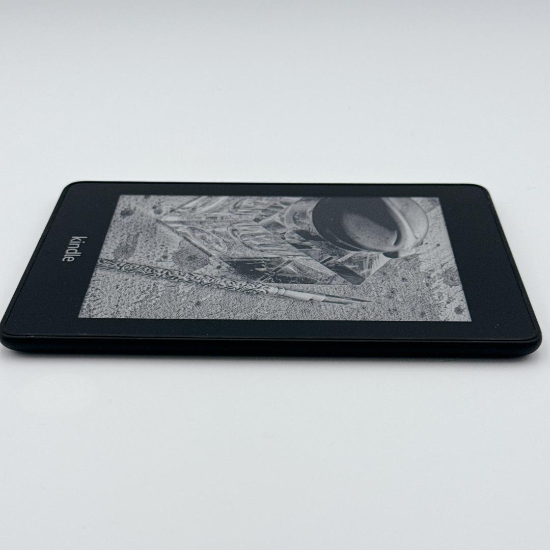 【概ね美品】Amazon Kindle Paperwhite 第10世代