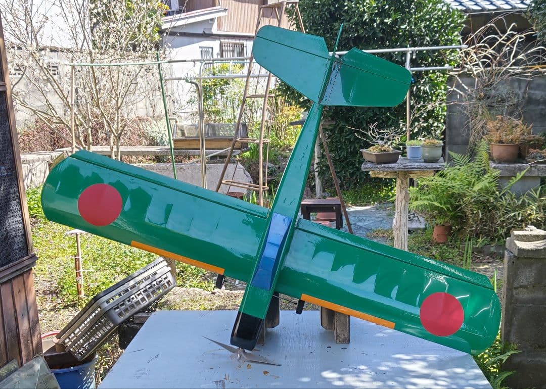 海丸の飼育員　ラジコン飛行機