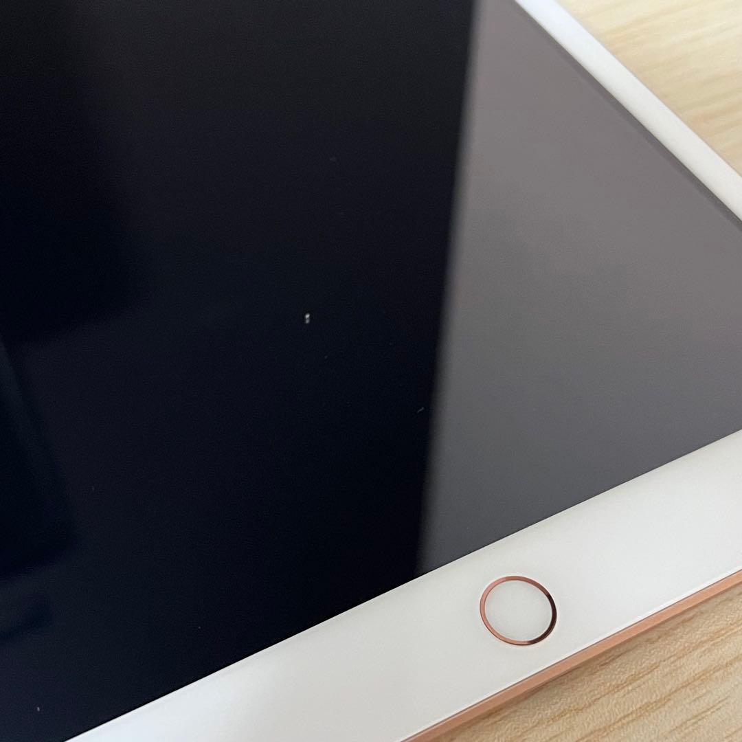 【3/8限定値下げ】Apple iPad 第7世代 ゴールド 32GB ケース付