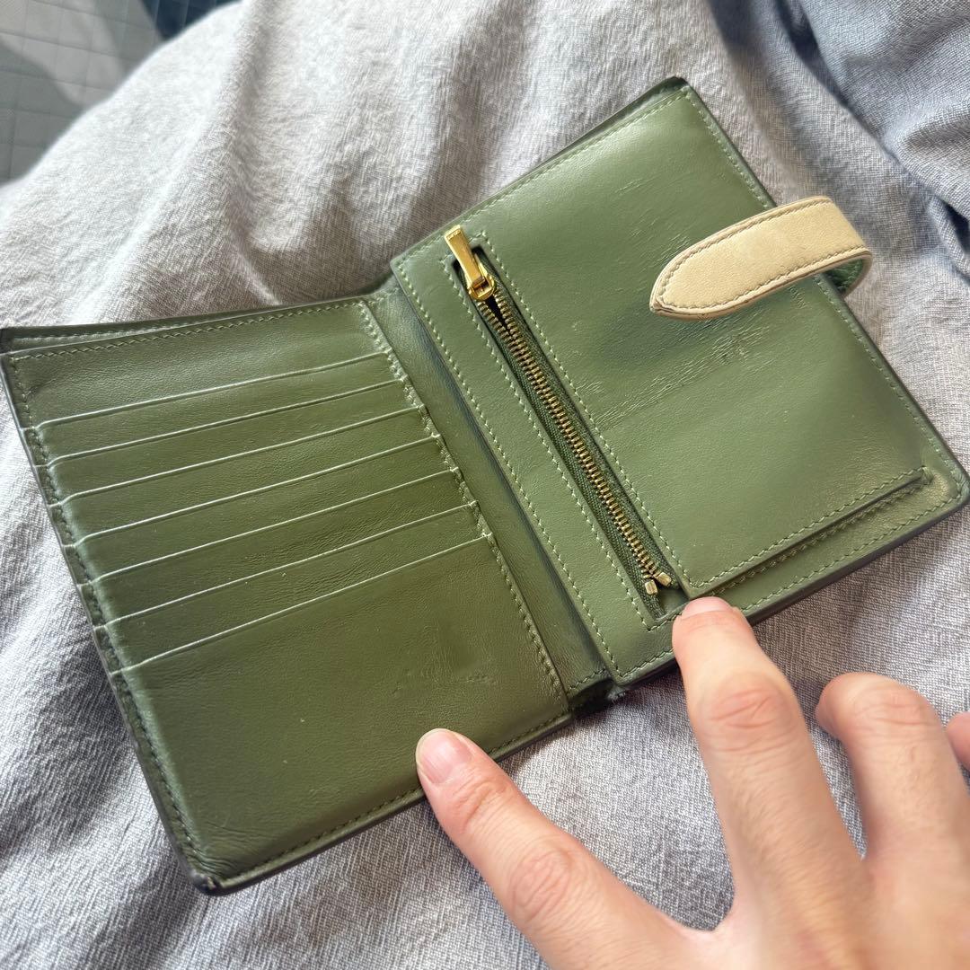 T*u様 CELINE オリーブグリーン バイカラー 二つ折り財布