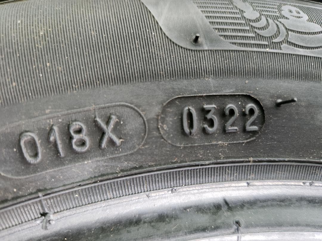 送料込☆2022年製 MICHELINミシュランタイヤ 155/65R13☆4本
