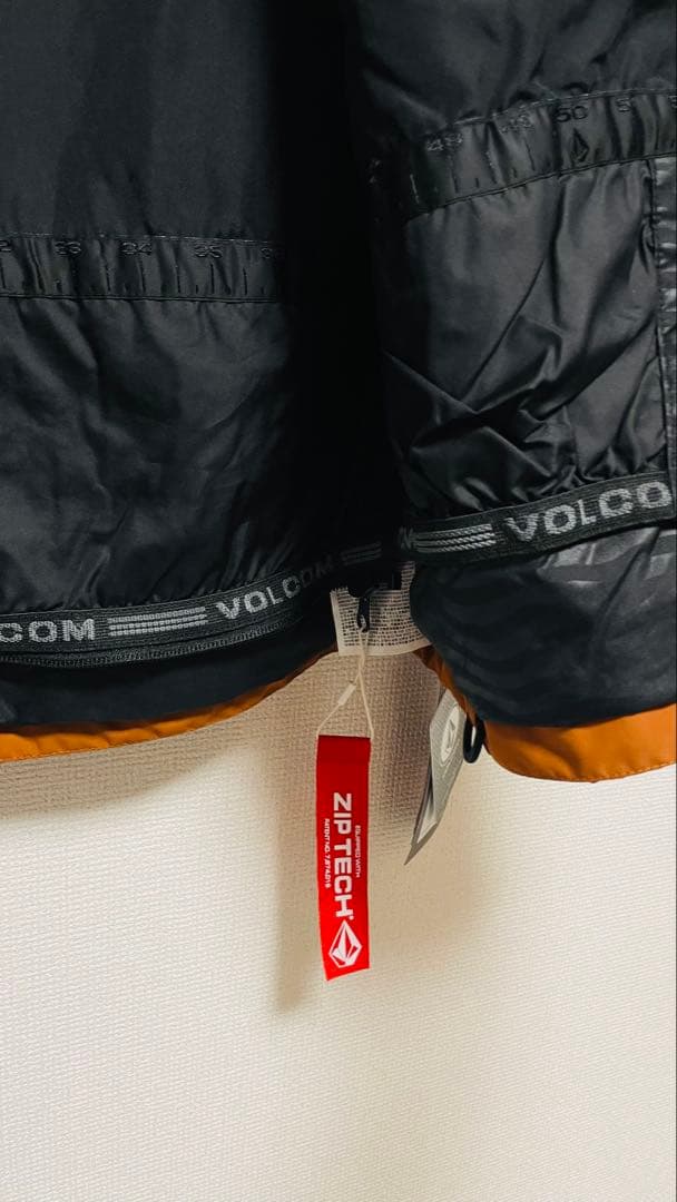 正規品【新品未使用】◇ボルコム◇ウェア・メンズ・レディース・サイズ：M