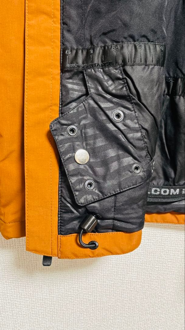 正規品【新品未使用】◇ボルコム◇ウェア・メンズ・レディース・サイズ：M