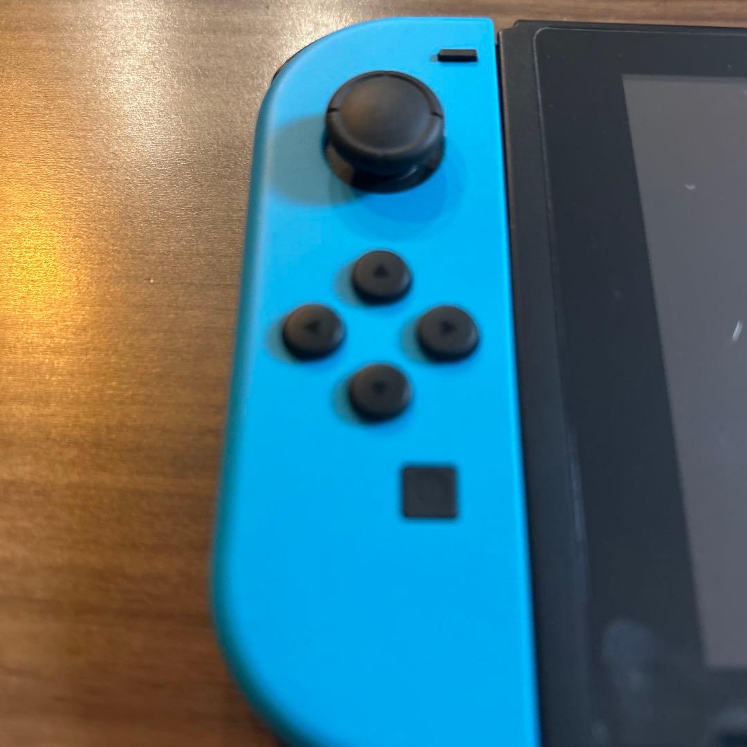 car Nintendo Switch 本体 ネオンブルー/ネオンレッド