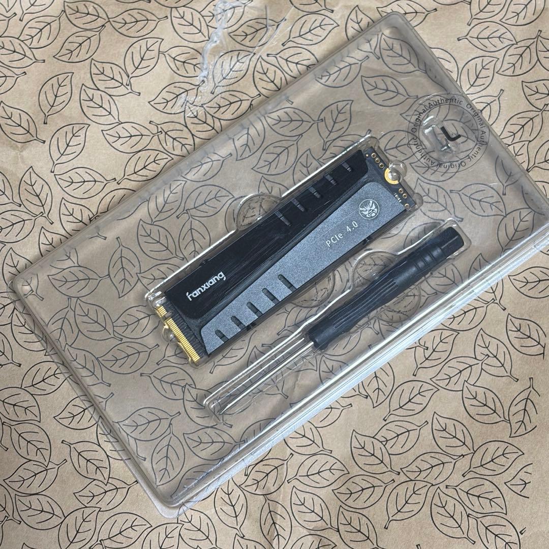 内蔵型SSD 4TB M.2 NVMe 2280 PCIe Gen4.0x4 SSD