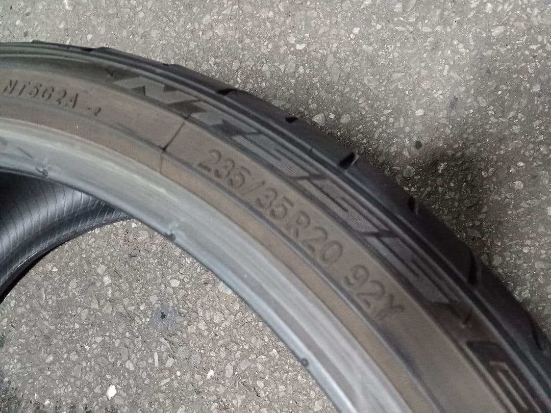 235/35R20 2本 7分山　2024年製造　ニットー　NT555 G2