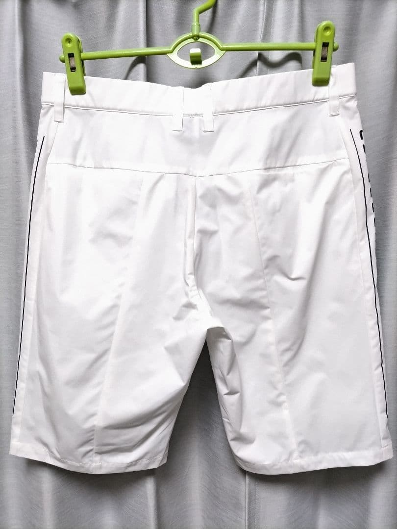 新品　ムータマリン　ハーフパンツ　白　ストレッチ