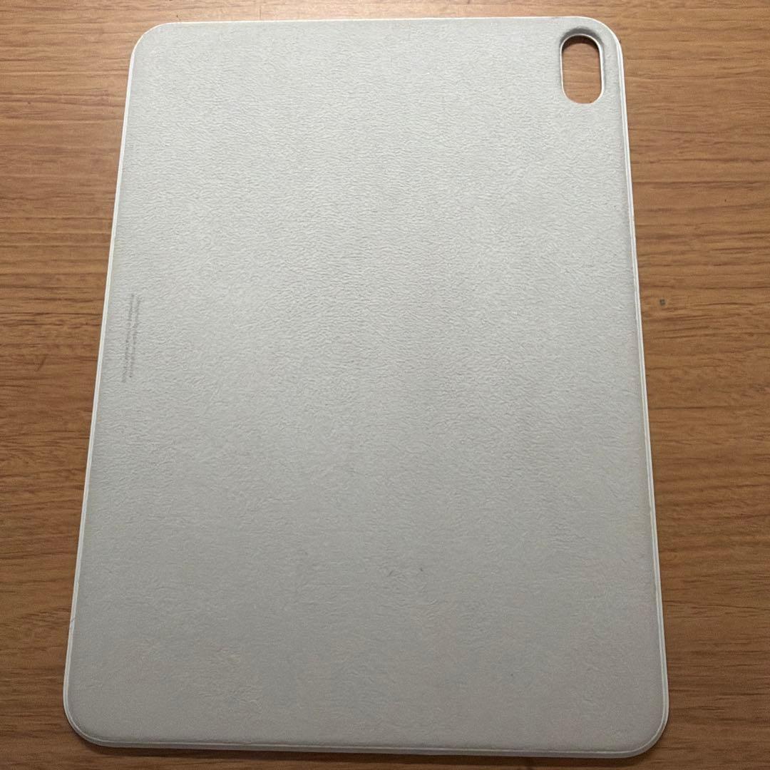 Apple純正　iPad第10世代用ホワイトキーボードケース