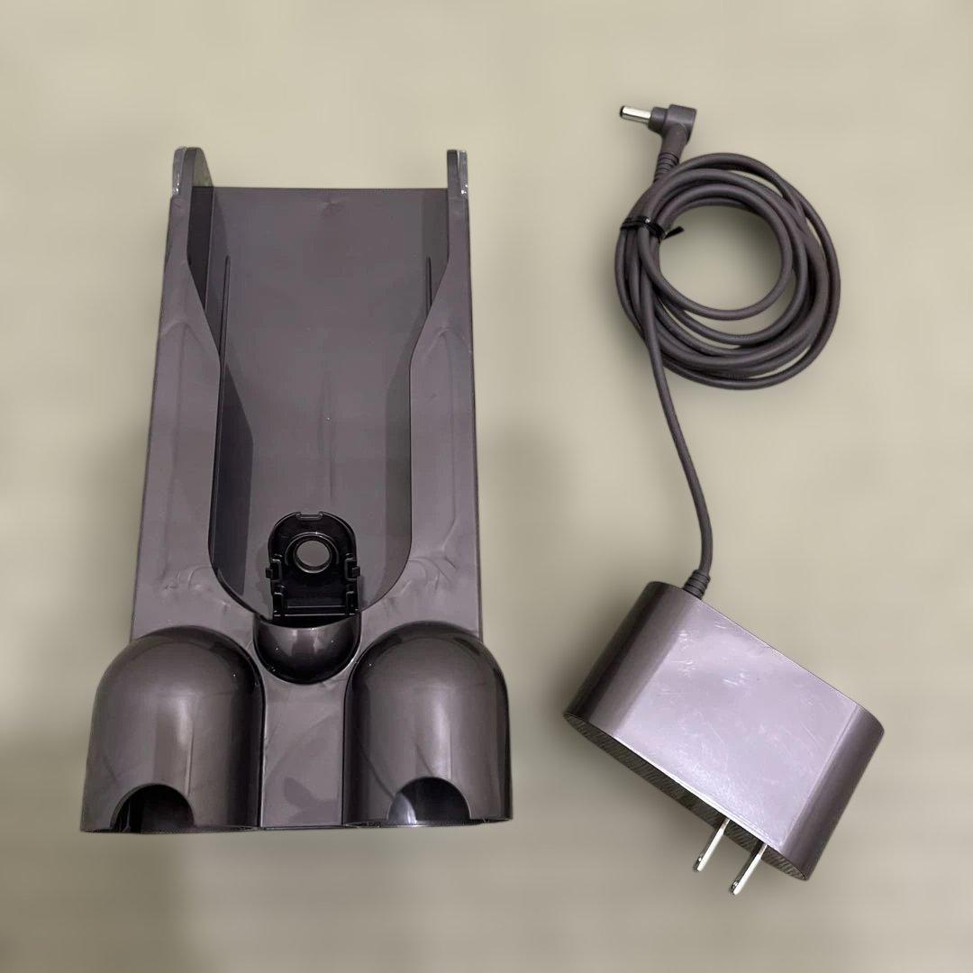 Dyson V10 SV12 本体•付属品セット 壁掛け充電ドック付