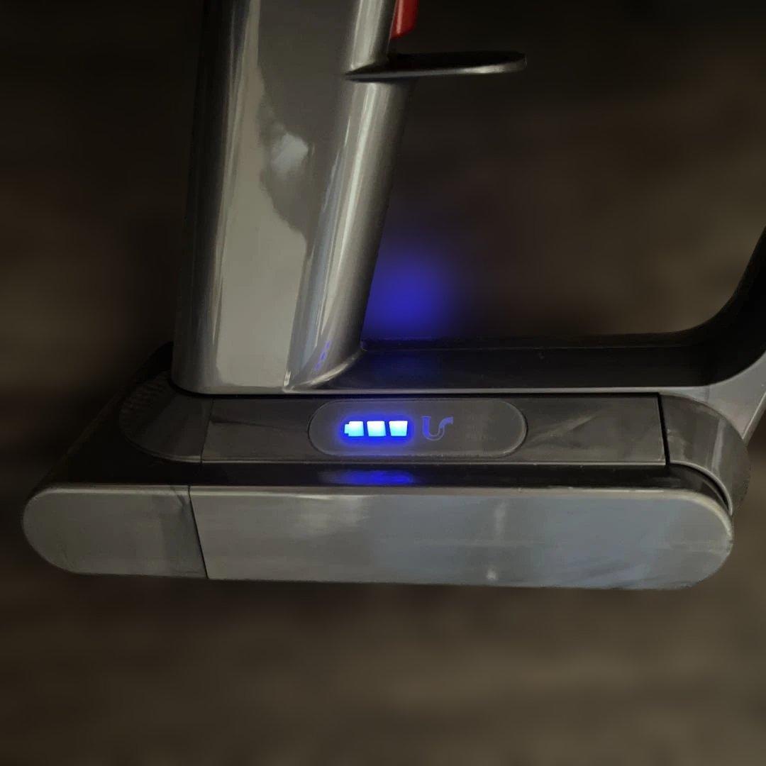 Dyson V10 SV12 本体•付属品セット 壁掛け充電ドック付