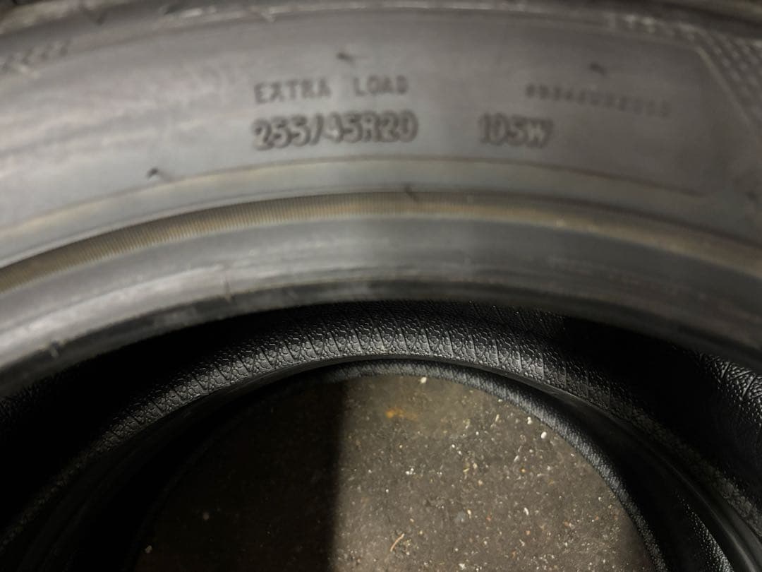 akakその1グッドイヤー イーグルF1 MO 255/45R20