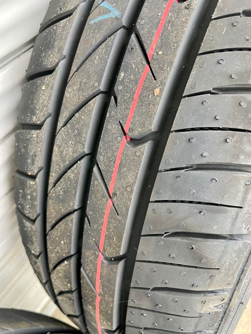 TOYOトランパスMP7 205/60R16 ミニバン専用タイヤ4本セット