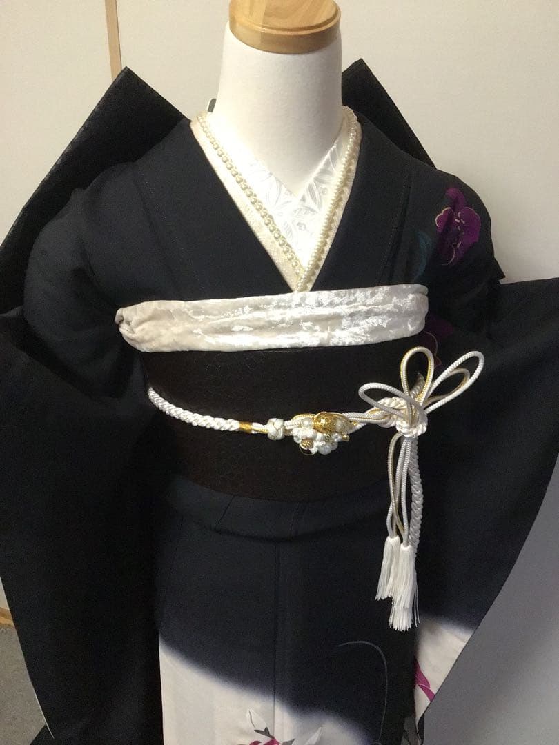 【xjpm'@t.m】黒　白　牡丹　正絹　豪華　振袖6点セット　成人式