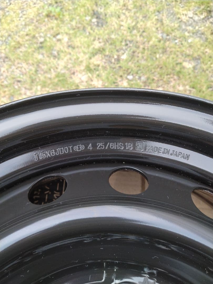 ハイエース純正 スチールホイール4本セット＋ホイールキャプ　新車外し