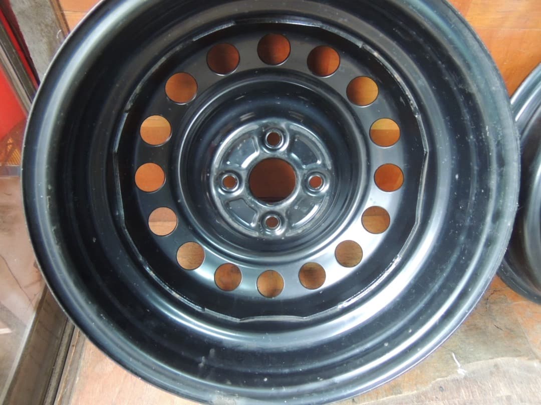 C105 15x5.5J 4穴 アクア純正 スチールホイール 15インチ 4本