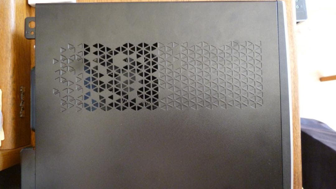 DELL Inspiron 3470 デスクトップPC