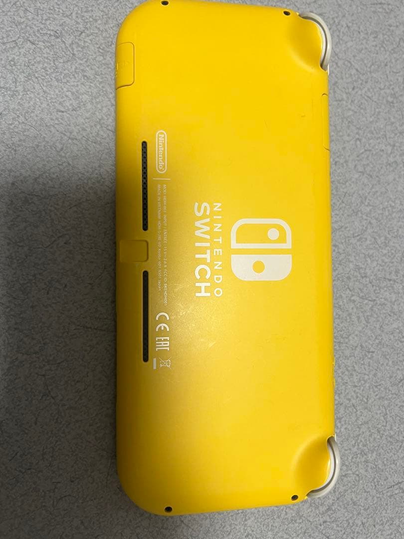 Nintendo Switch Lite イエロー　付属品なし