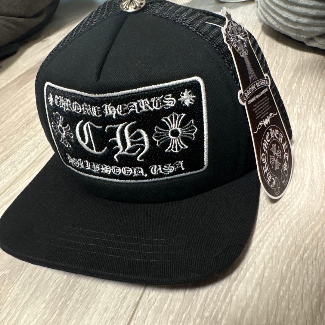 ウケツ Chrome Hearts キャップ